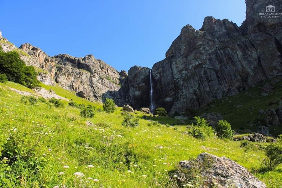 Водопадът Райското пръскало